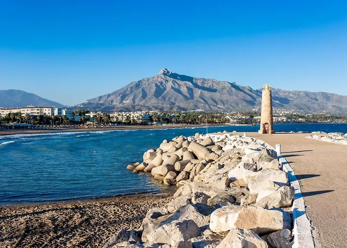 By Riva - Elegant, Contemporary 2 Bedroom In Dama De Noche Puerto Banus *
