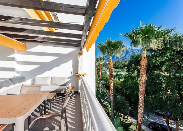 By Riva - Elegant, Contemporary 2 Bedroom In Dama De Noche Puerto Banus Apartment *